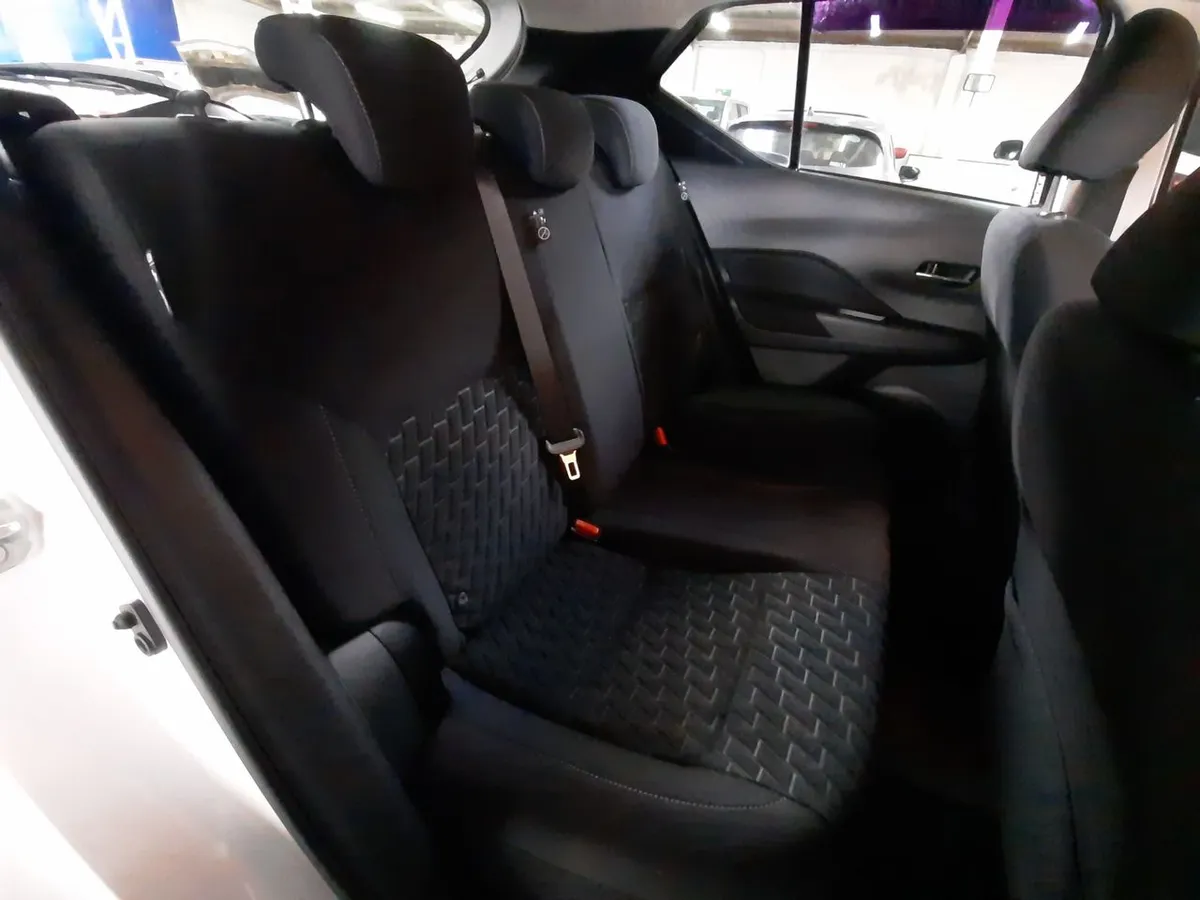 Nissan Kicks 1.6 Advance 4x2 Mt 5p año 2023