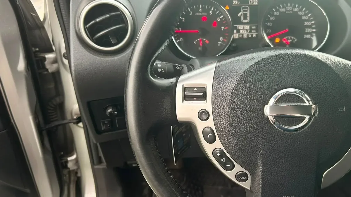 Nissan Qashqai +2 2.0 4x2 At 5p año 2014