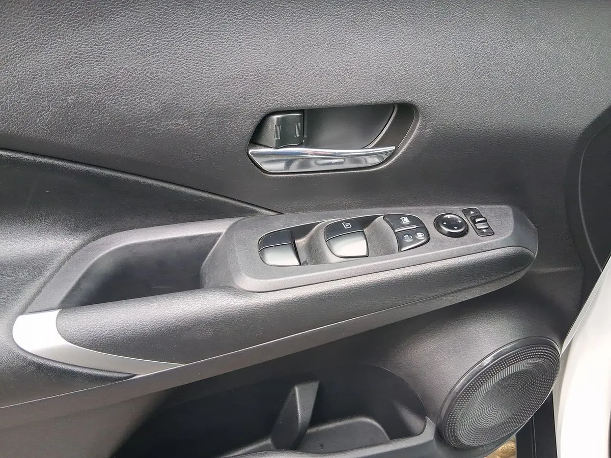 Nissan Kicks 1.6 Exclusive 4x2 Cvt At 5p año 2023