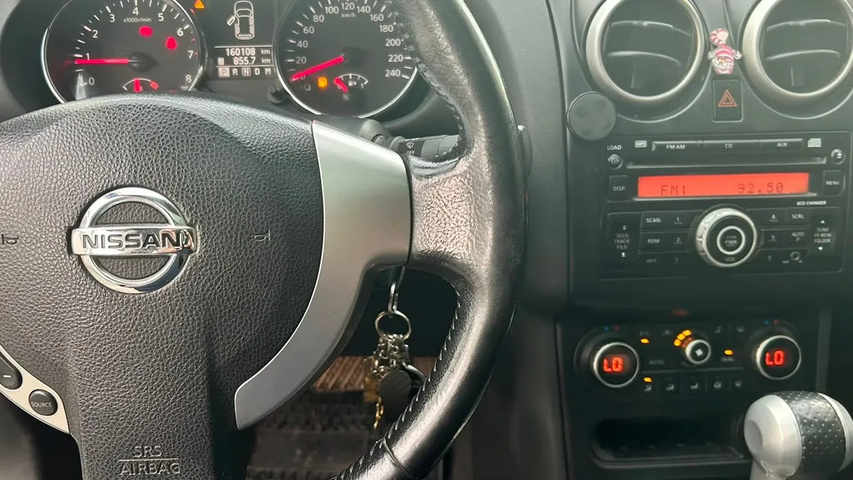 Nissan Qashqai +2 2.0 4x2 At 5p año 2014