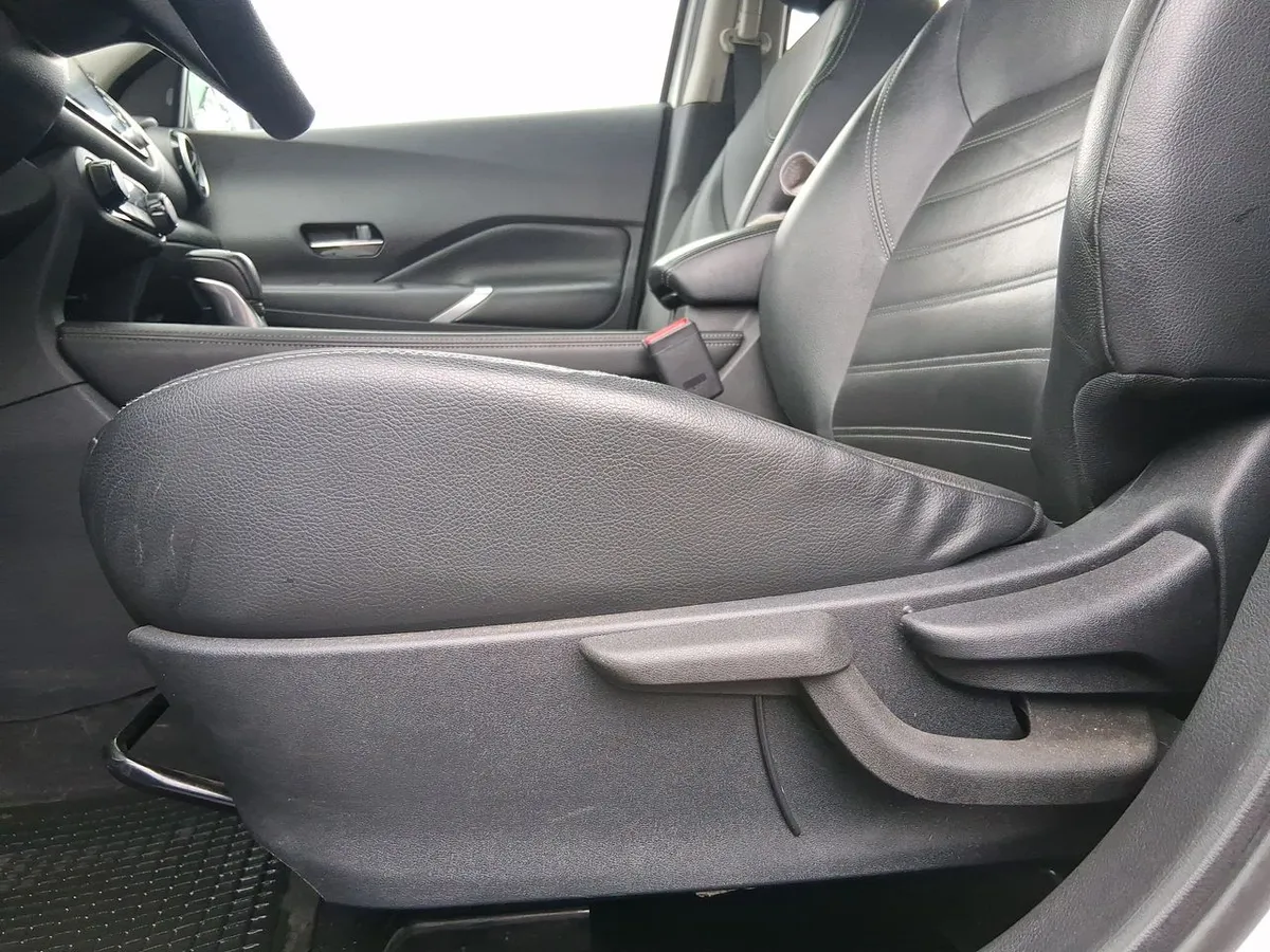Nissan Kicks 1.6 Exclusive 4x2 Cvt At 5p año 2023