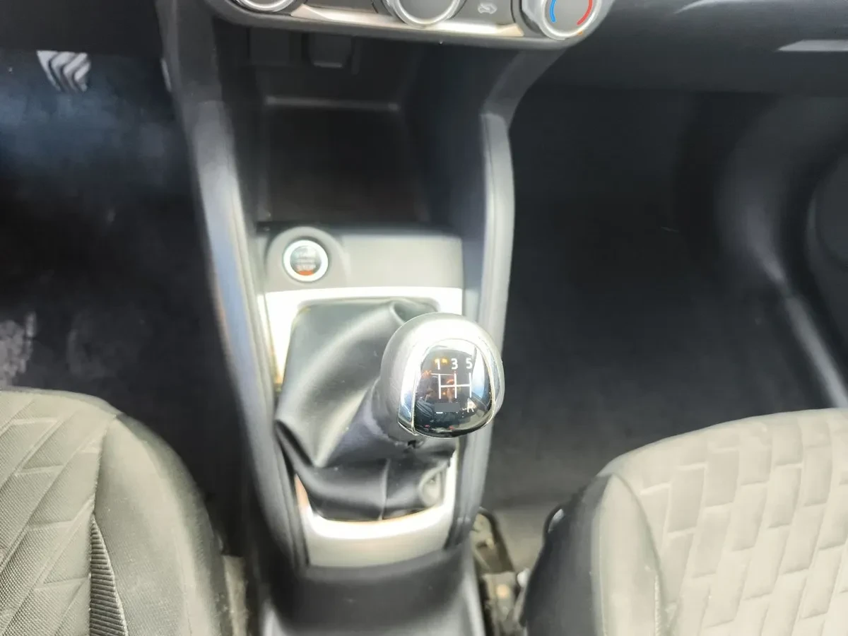 Nissan Kicks 1.6 Sense 4x2 Mt 5p año 2022