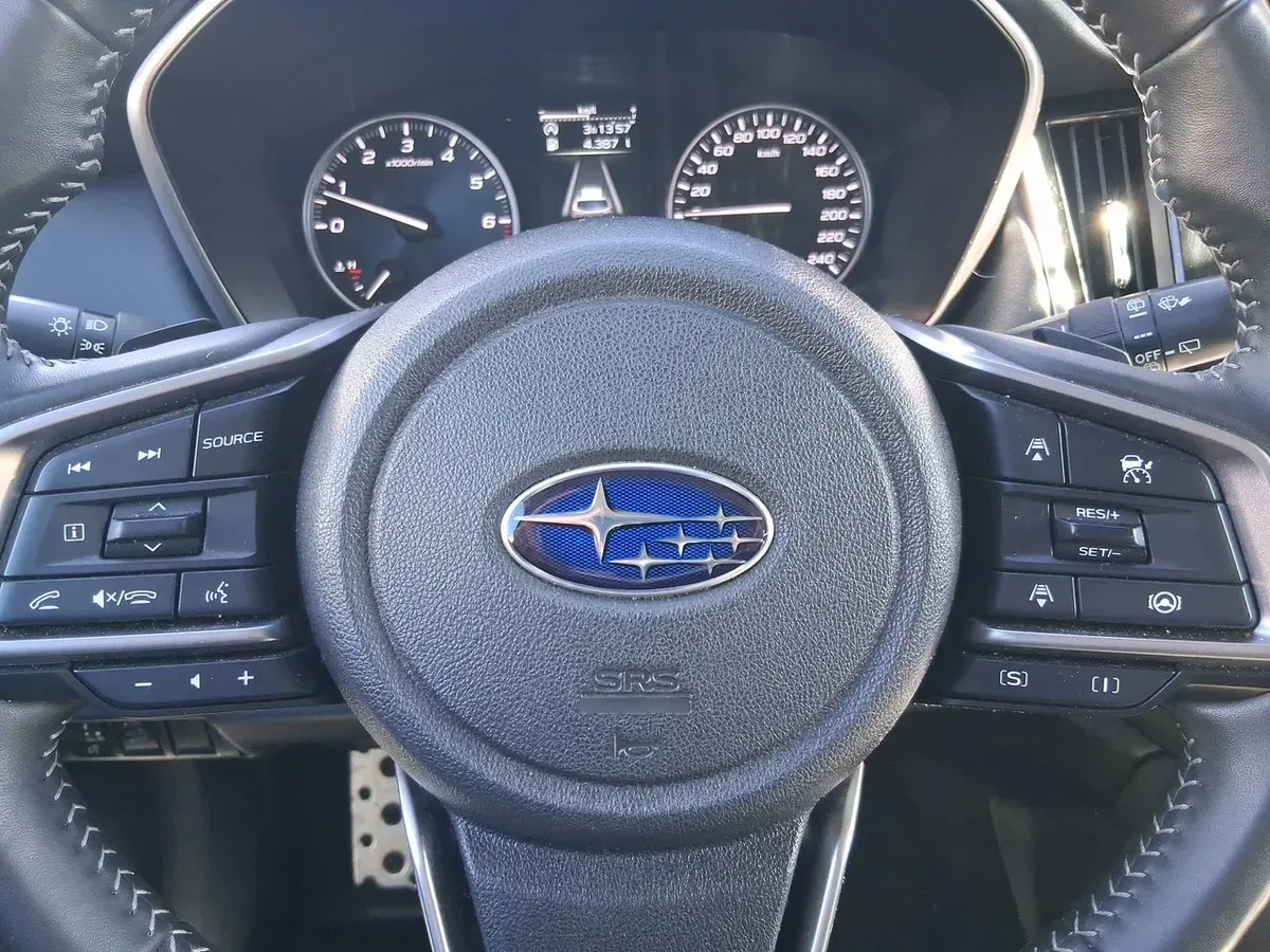 Subaru Outback 2.5i Touring Awd Cvt At 5p año 2023