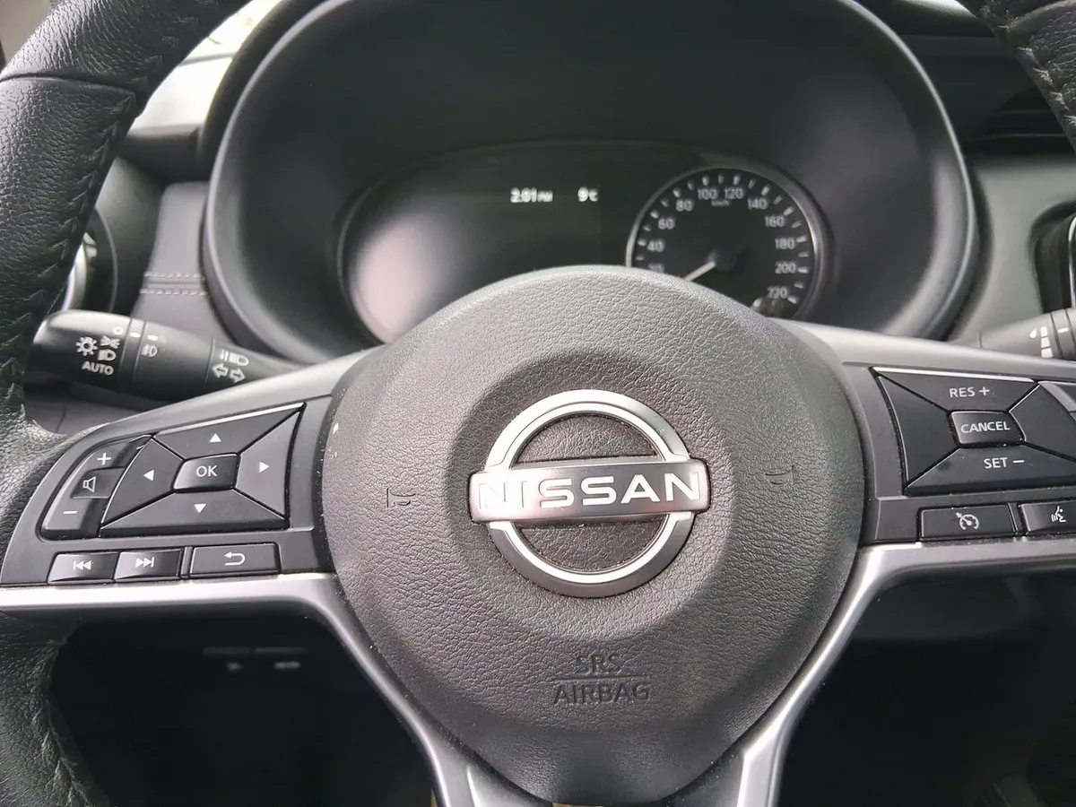 Nissan Kicks 1.6 Exclusive 4x2 Cvt At 5p año 2023