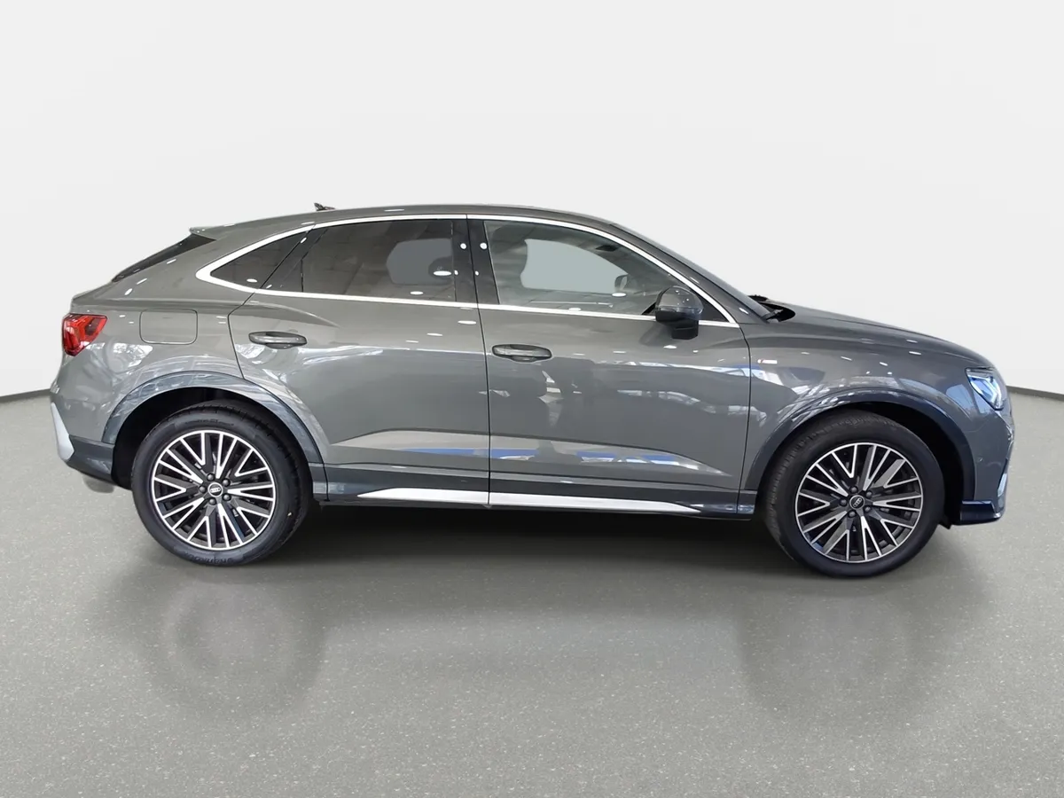 Audi Q3 1.4 35 Tfsi Sportback Sport 4x2 S-Tronic At 5p año 2025