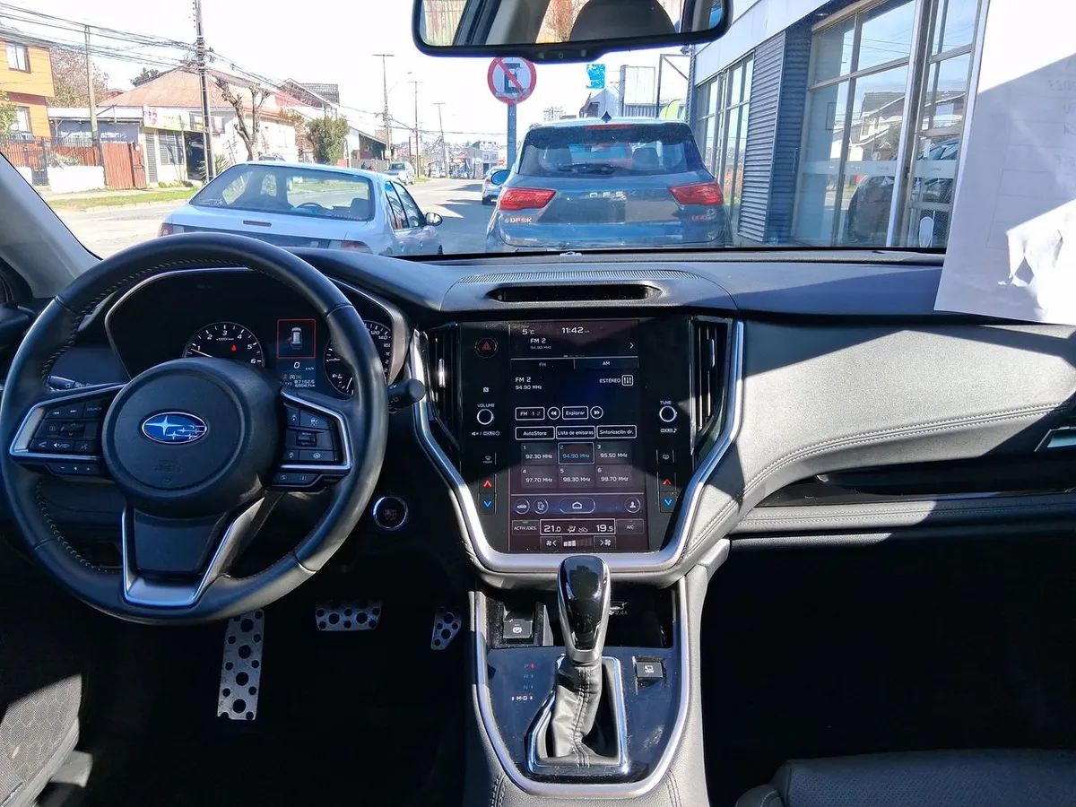 Subaru Outback 2.5i Touring Awd Cvt At 5p año 2023