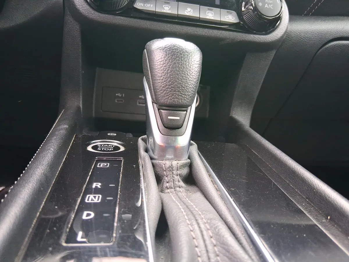 Nissan Kicks 1.6 Exclusive 4x2 Cvt At 5p año 2023