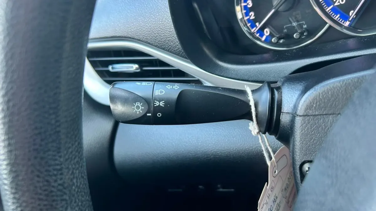 Toyota Yaris Gli 1.5 año 2019