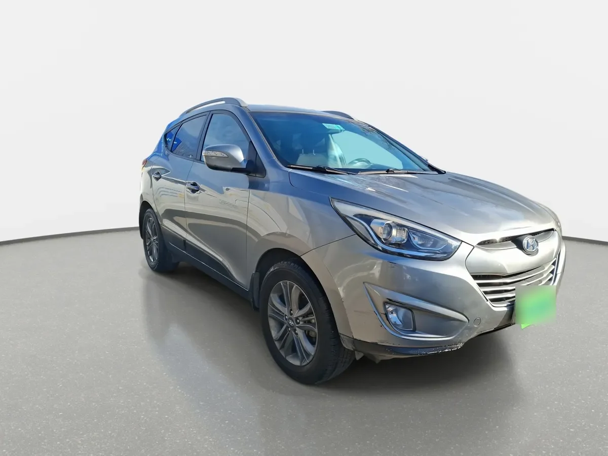 Hyundai Tucson 2.0 Gl Crdi Diesel 4wd Lm Pe At 5p año 2016