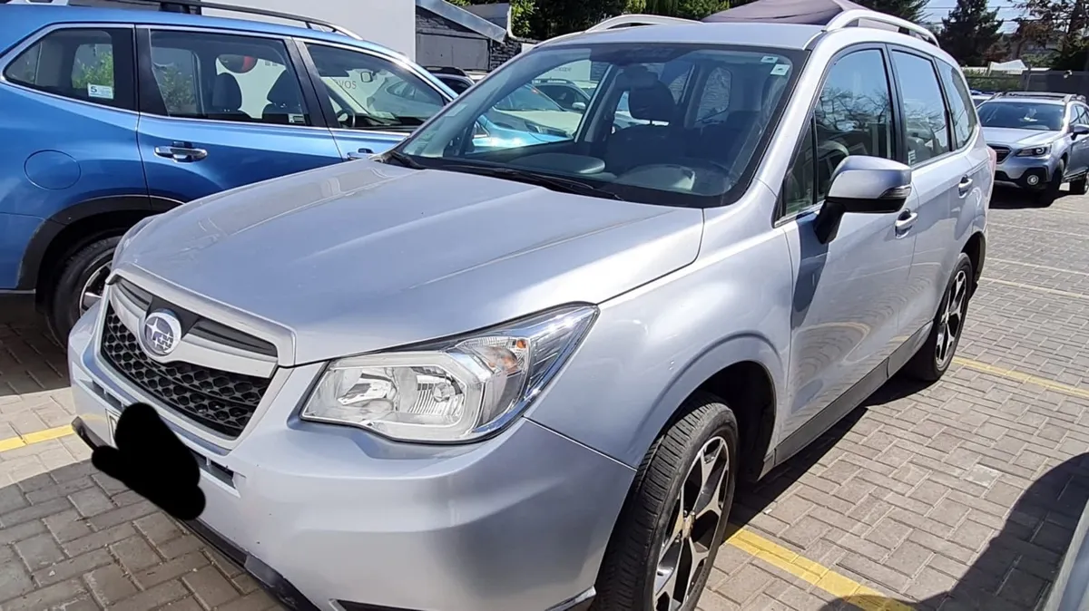 Subaru Forester 2.5 Cvt Dynamic At 4x4 año 2015