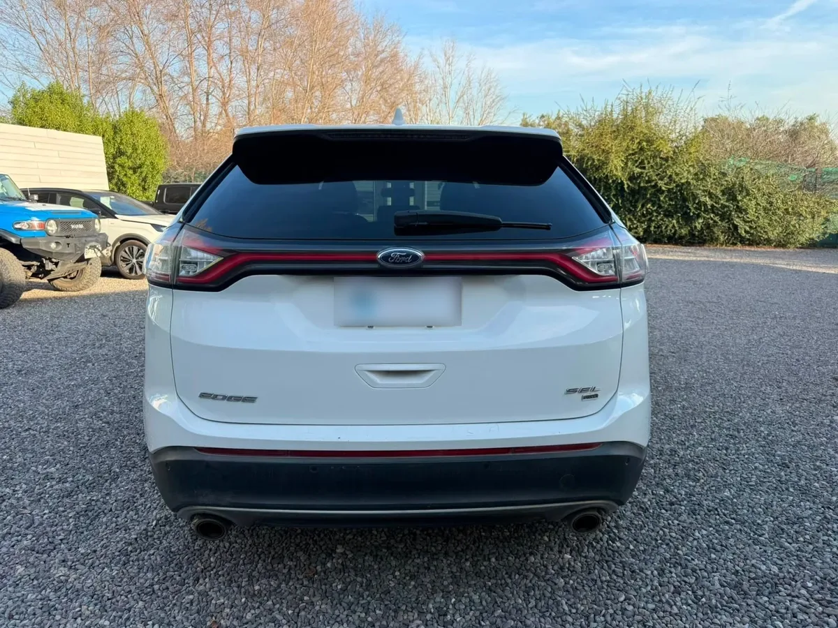FORD EDGE 3.5 Sel At 4x4 año 2017