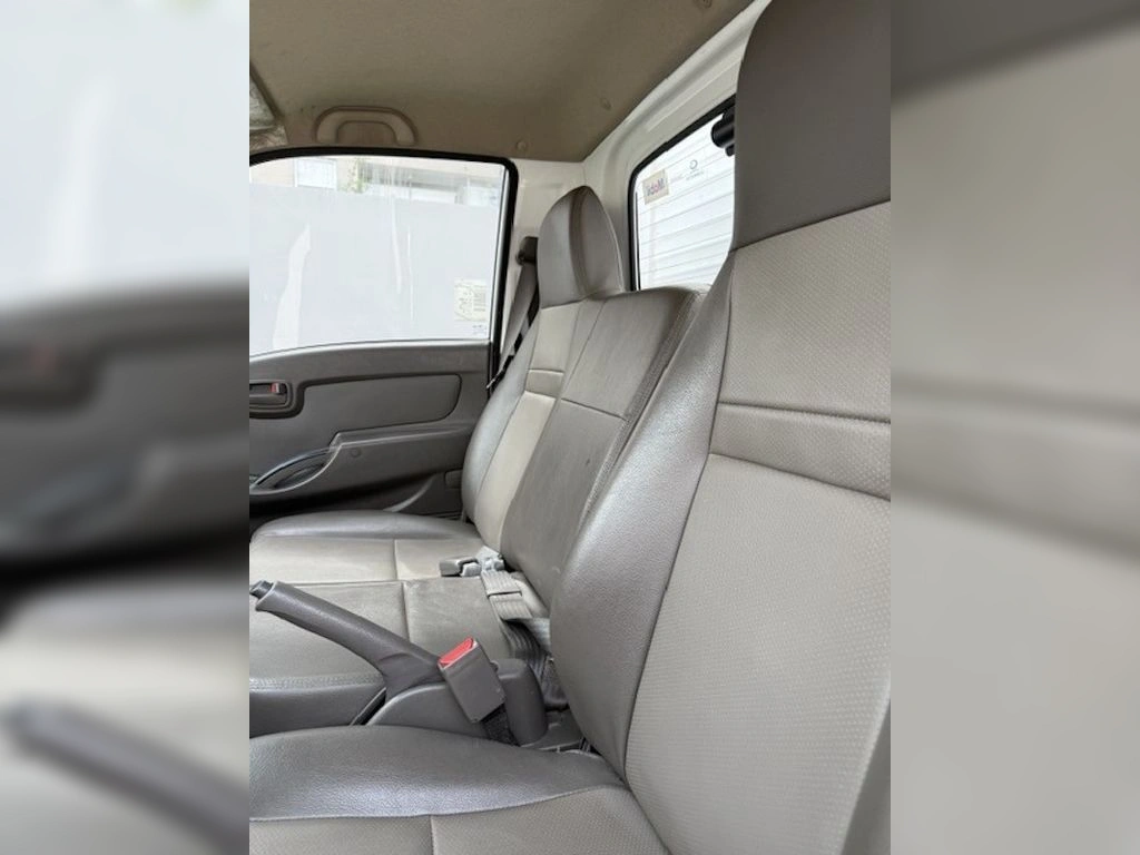 Hyundai Porter 2.5 Crdi Diesel Gls 4x2 Chassis 6mt 2p año 2024