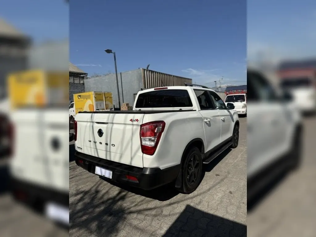 Ssangyong Grand Musso 2.2 Td Grand Glx Diesel 4x4 At6 4p año 2025