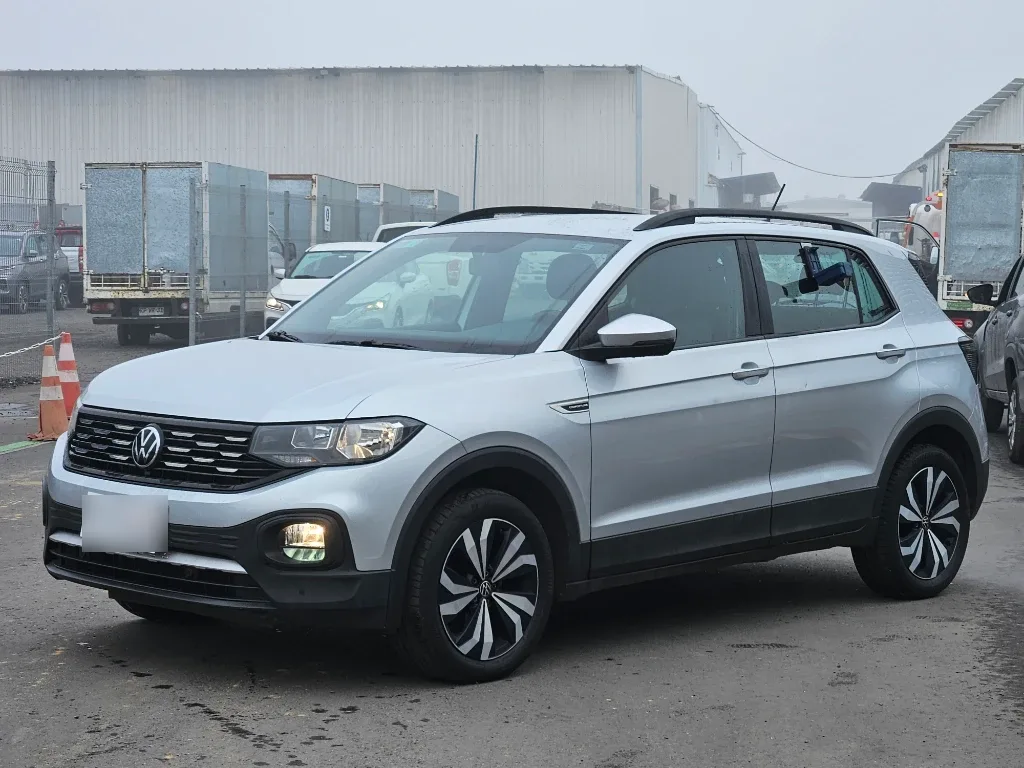 Volkswagen T-Cross 1.0 Tsi At Comfortline año 2022