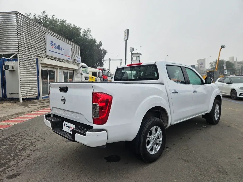 Nissan Navara Dc 4x2 2.3tdi Xe año 2023