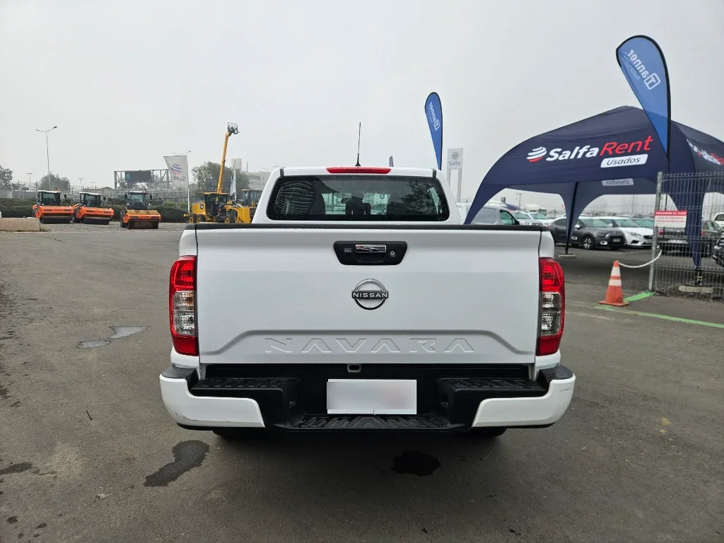Nissan Navara Dc 4x2 2.3tdi Xe año 2023