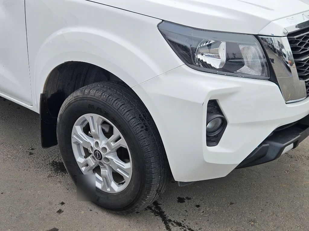 Nissan Navara Dc 4x2 2.3tdi Xe año 2023