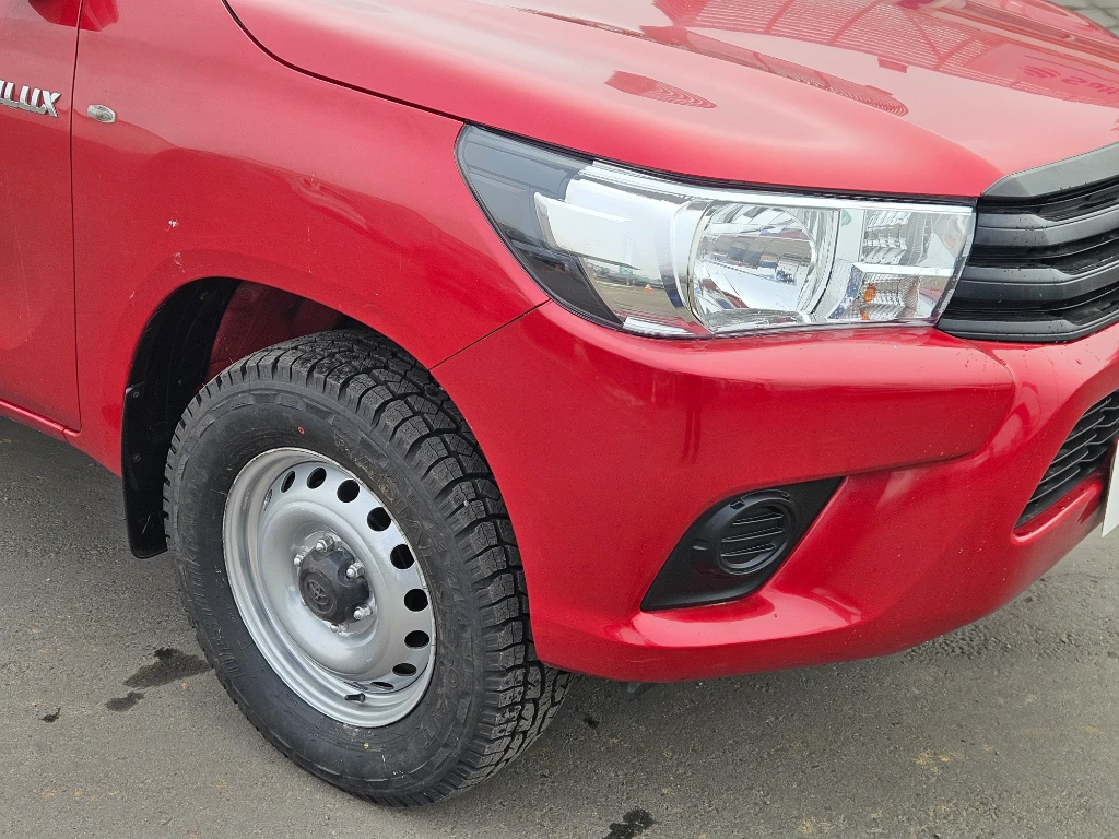 Toyota Hilux Dc 4x4 2.4 D Dx Mt año 2023