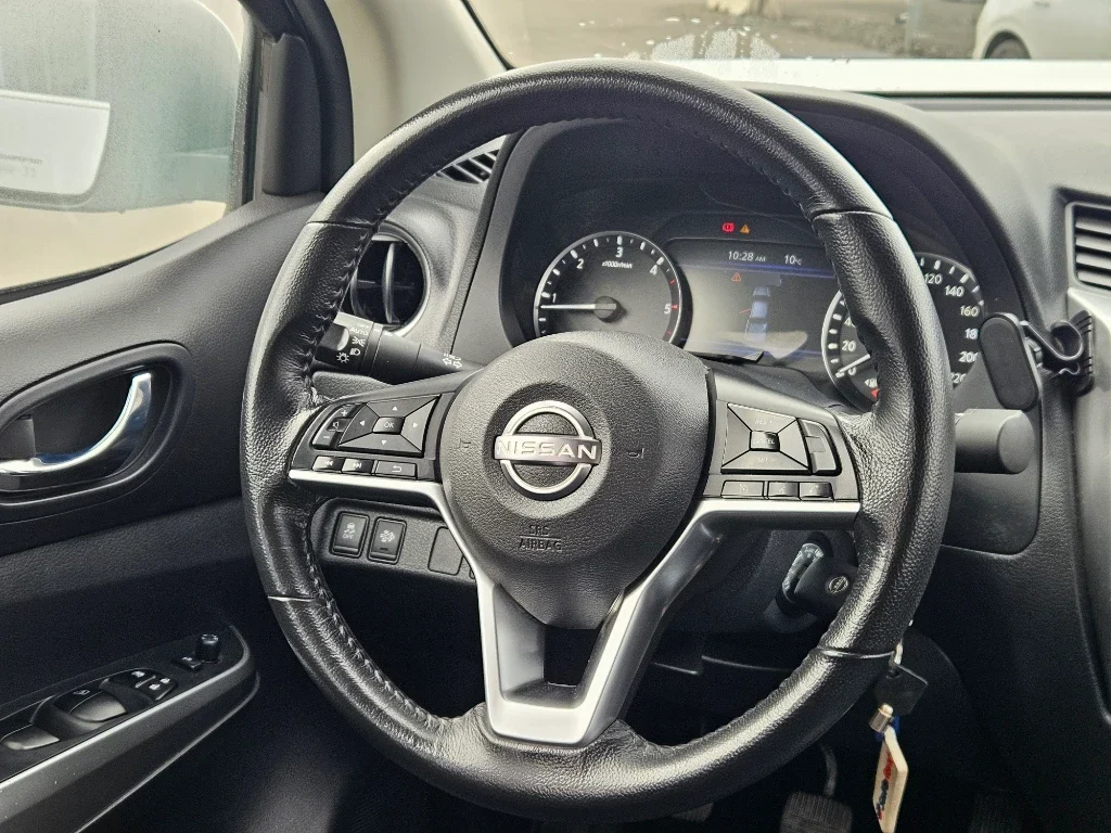 Nissan Navara Dc 4x2 2.3tdi Xe año 2023