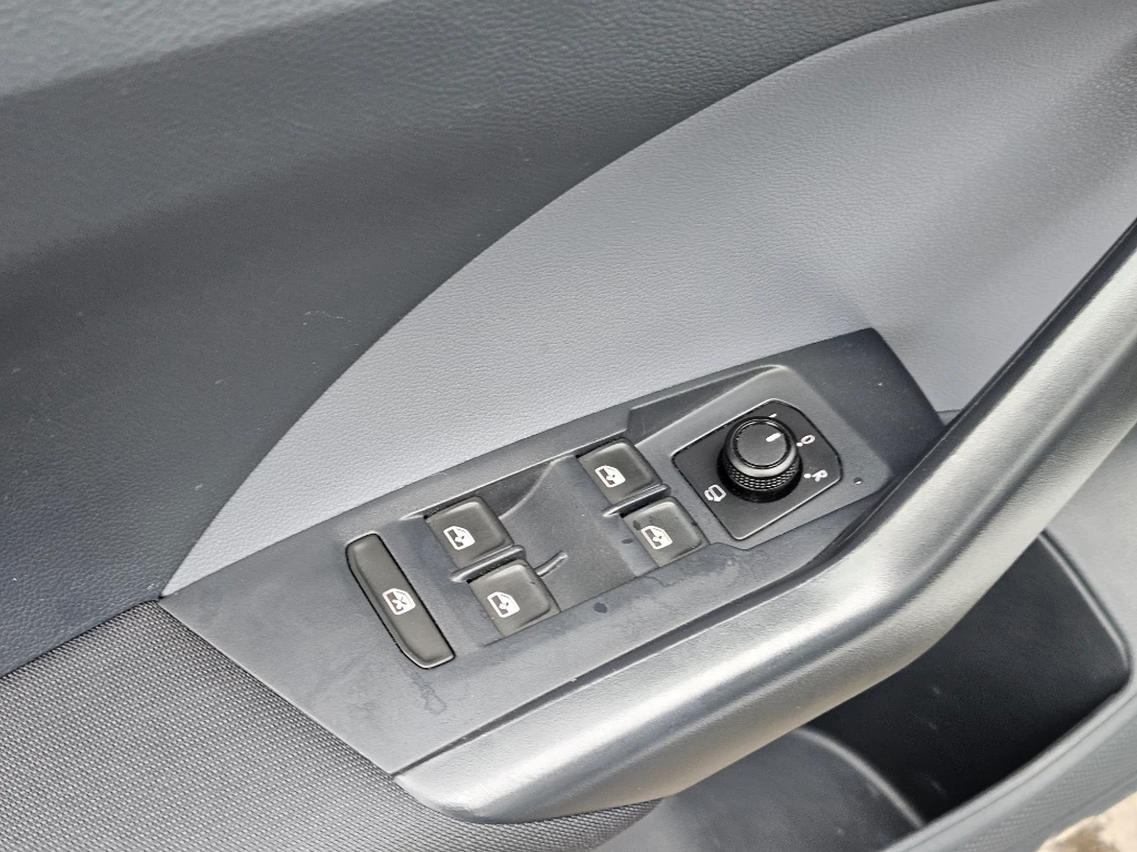 Volkswagen T-Cross 1.0 Tsi At Comfortline año 2022