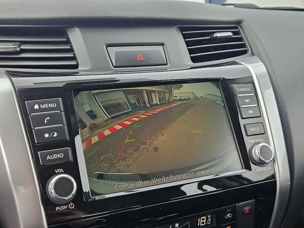 Nissan Navara Dc 4x2 2.3tdi Xe año 2023