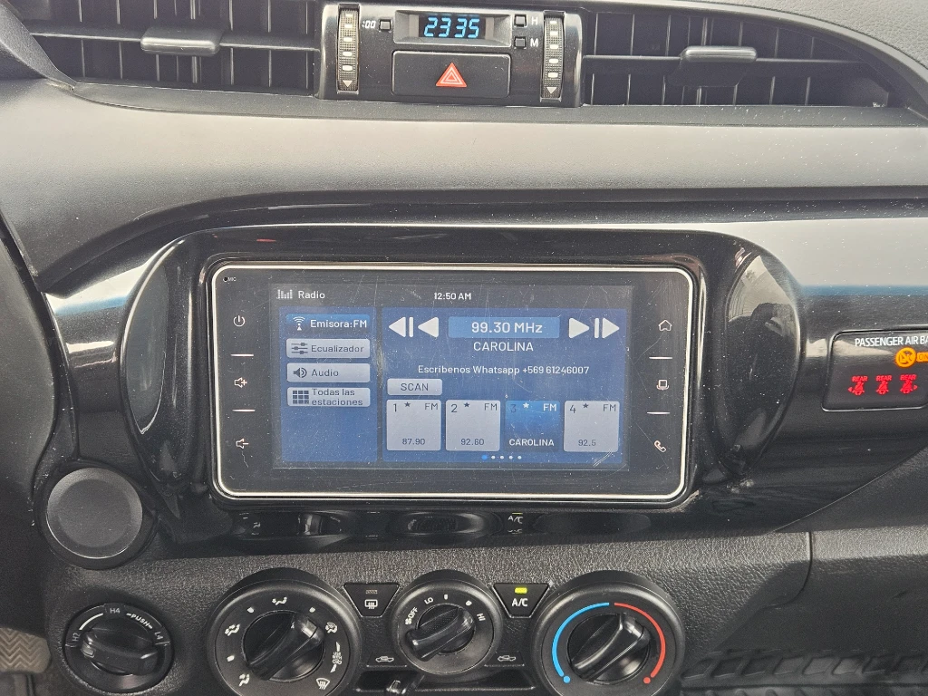 Toyota Hilux Dc 4x4 2.4 D Dx Mt año 2023