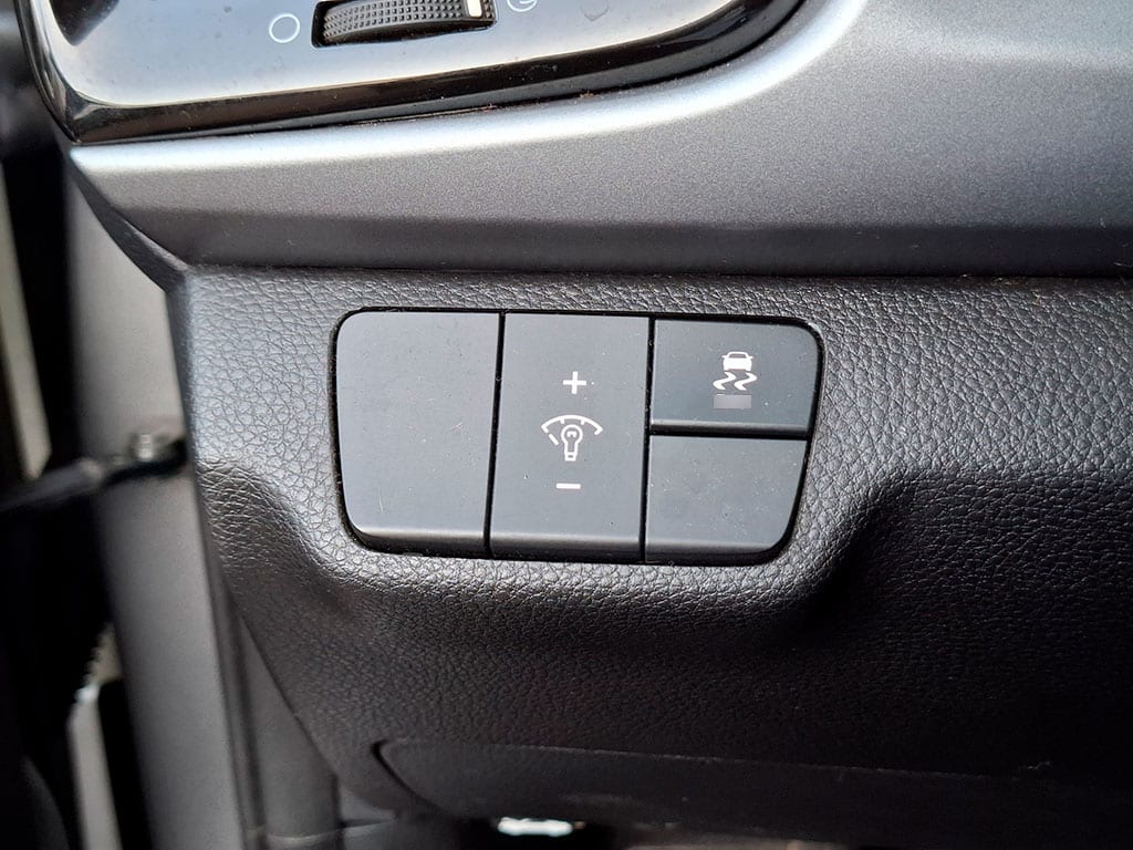 Kia Rio 4 Ex 1.4l 6mt Ci Full año 2023