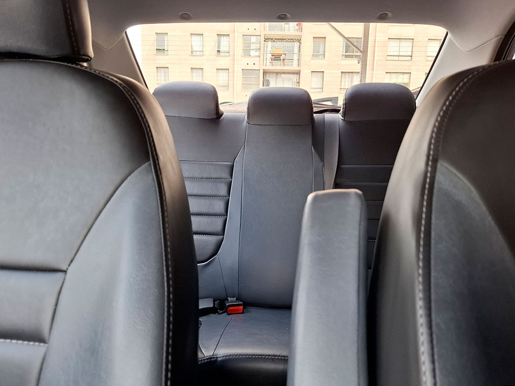 Kia Soluto Lx 1.4l 5mt G Ll año 2025