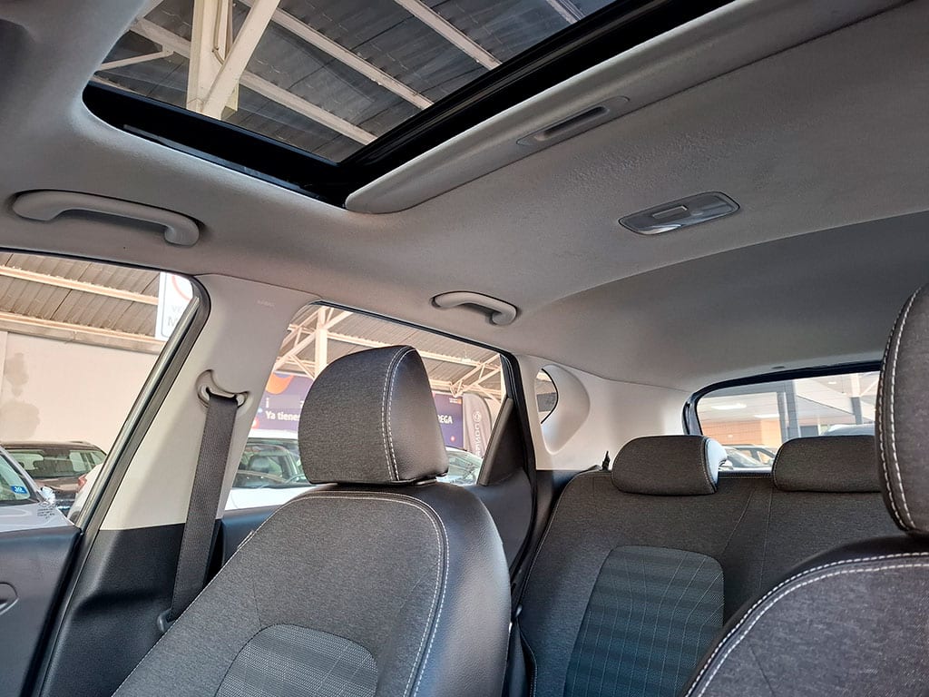 Kia Sonet Ex 1.5l Ivt Full año 2021