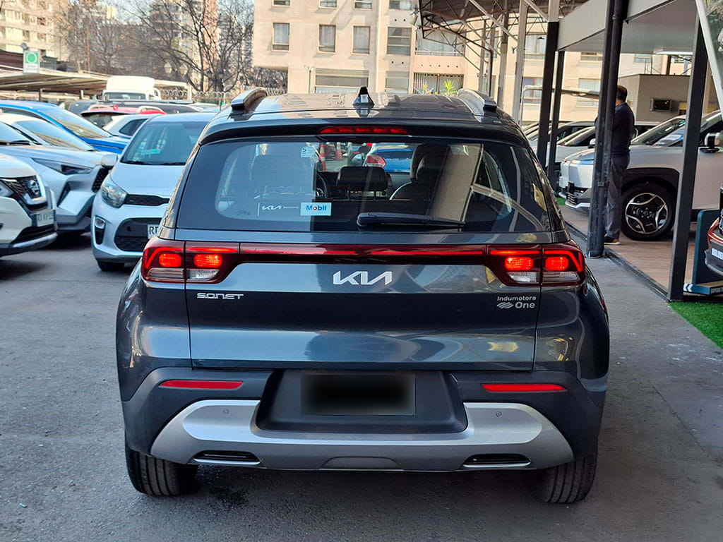 Kia Sonet Ex 1.5l Ivt Full año 2024