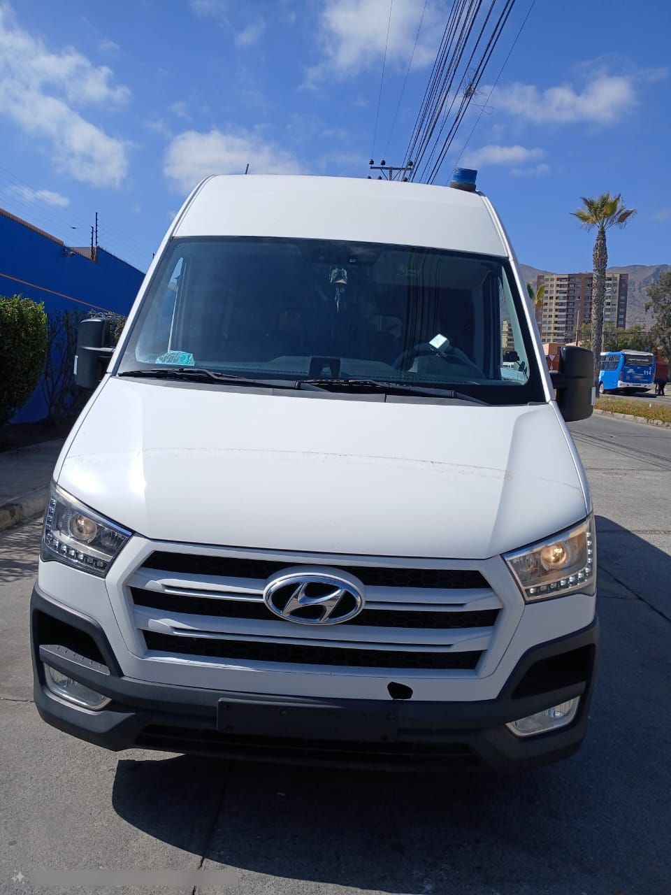 HYUNDAI H350 SOLATI 2.5 Cargo Van A/c Mt Diesel año 2021