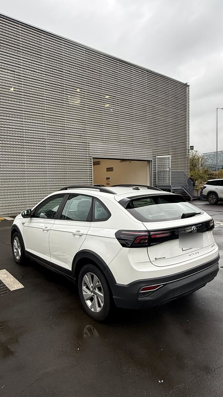 Volkswagen Nivus 1.0 Tsi Comfortline 4x2 At 5p. año 2023