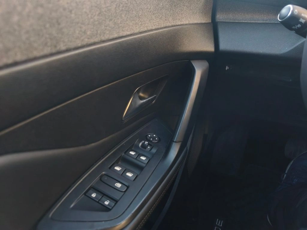 Peugeot 308 Allure At Diesel año 2024