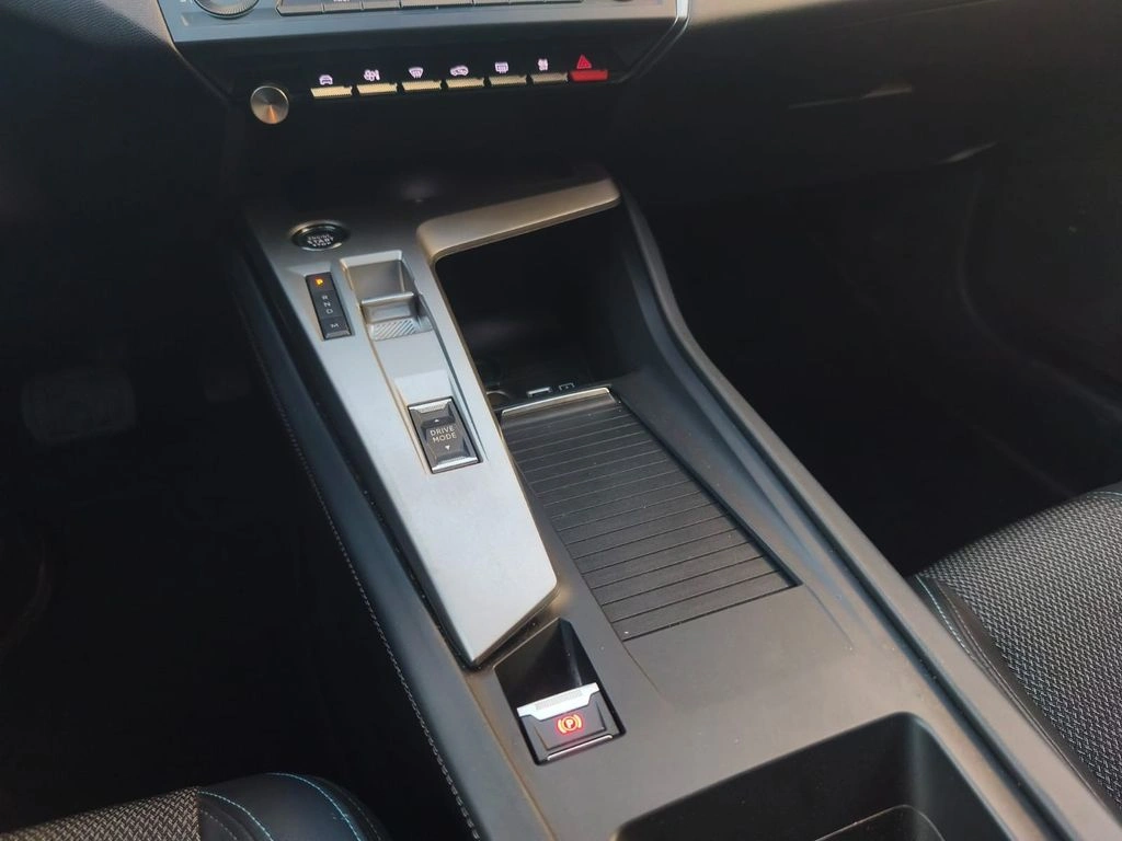 Peugeot 308 Allure At Diesel año 2024