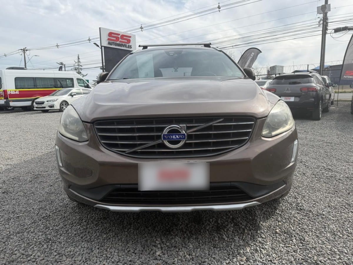 Volvo Xc60 2.0 D4 4x2 At año 2014