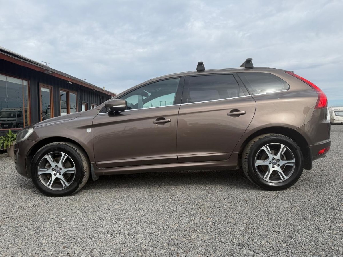 Volvo Xc60 2.0 D4 4x2 At año 2014