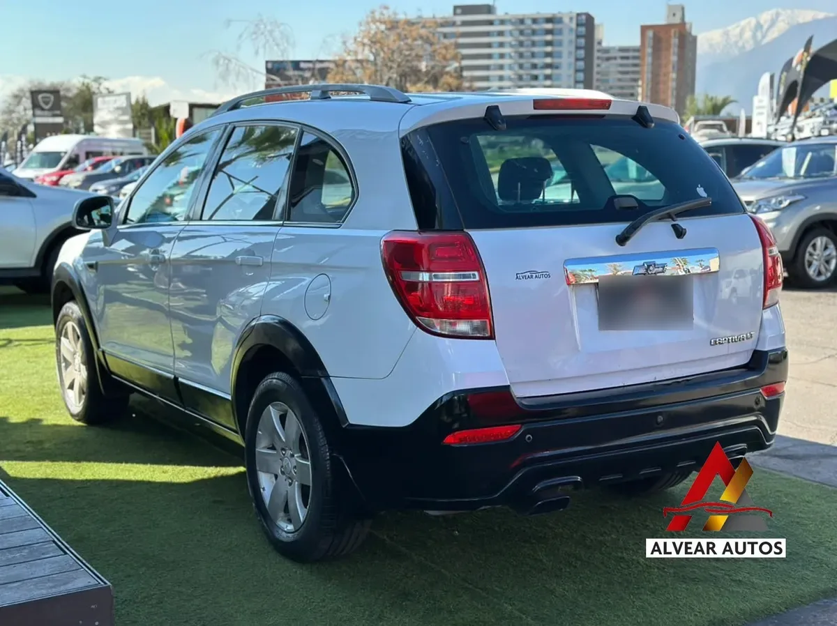 CHEVROLET CAPTIVA 2.4 Iii Ls Mt 4x2 año 2014