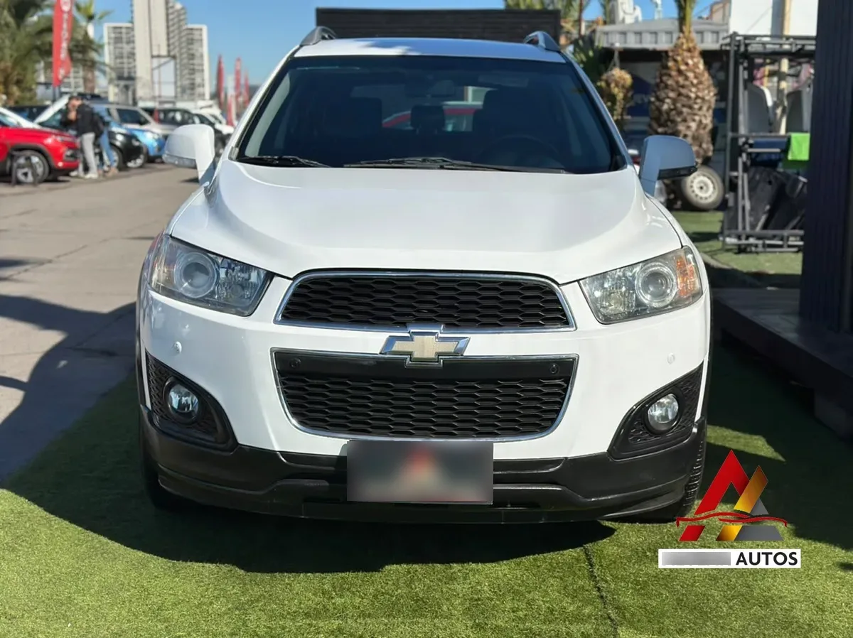 CHEVROLET CAPTIVA 2.4 Iii Ls Mt 4x2 año 2014