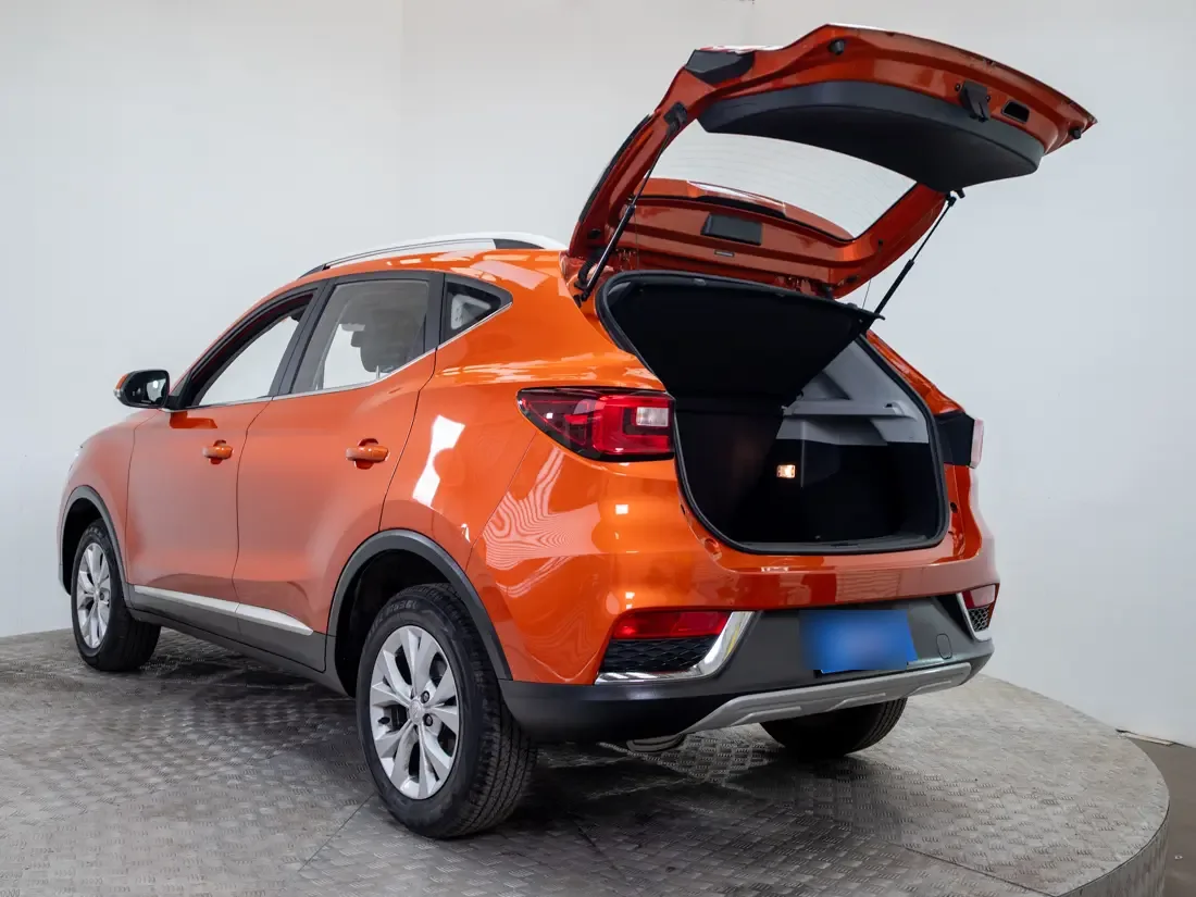MG Zs Zs 1.5 Std Mt año 2024