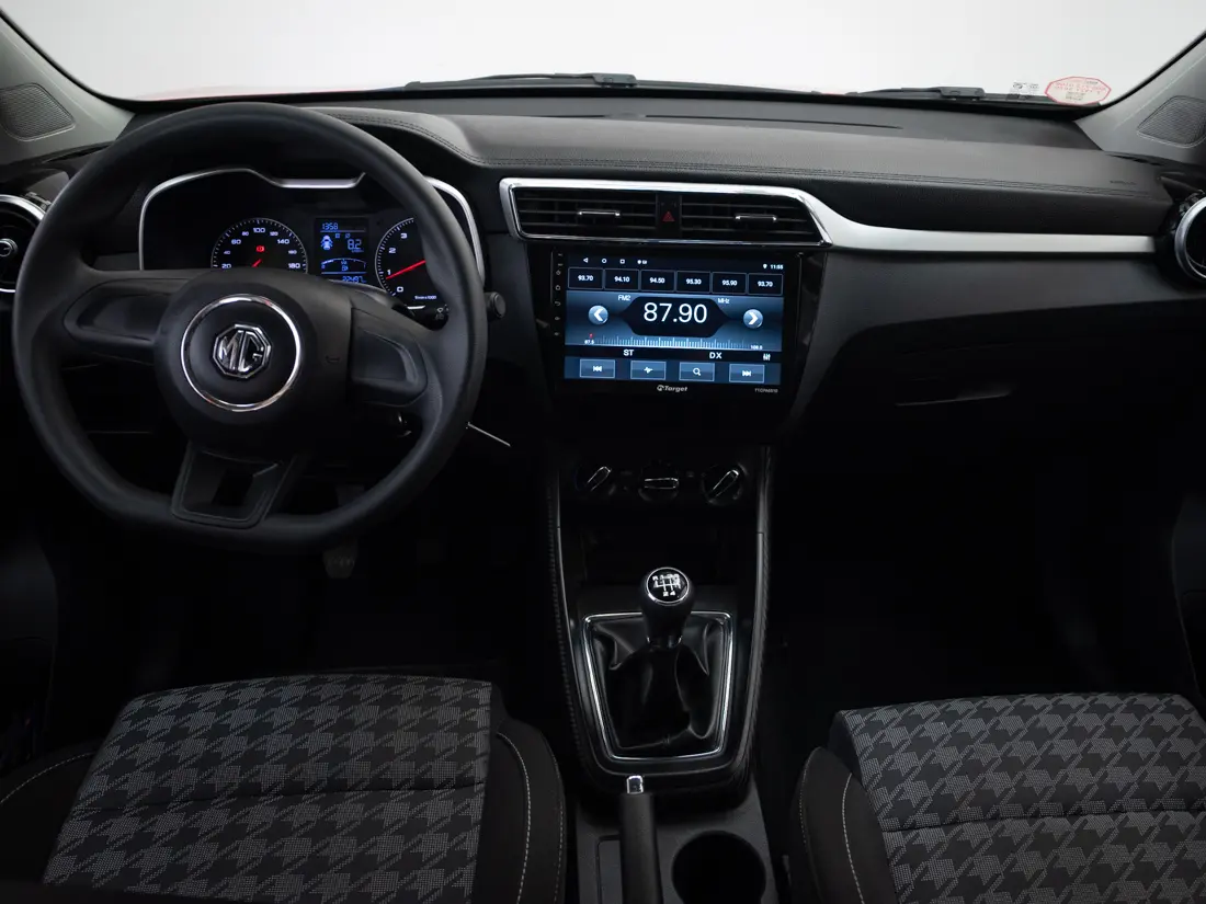 MG Zs Zs 1.5 Std Mt año 2024