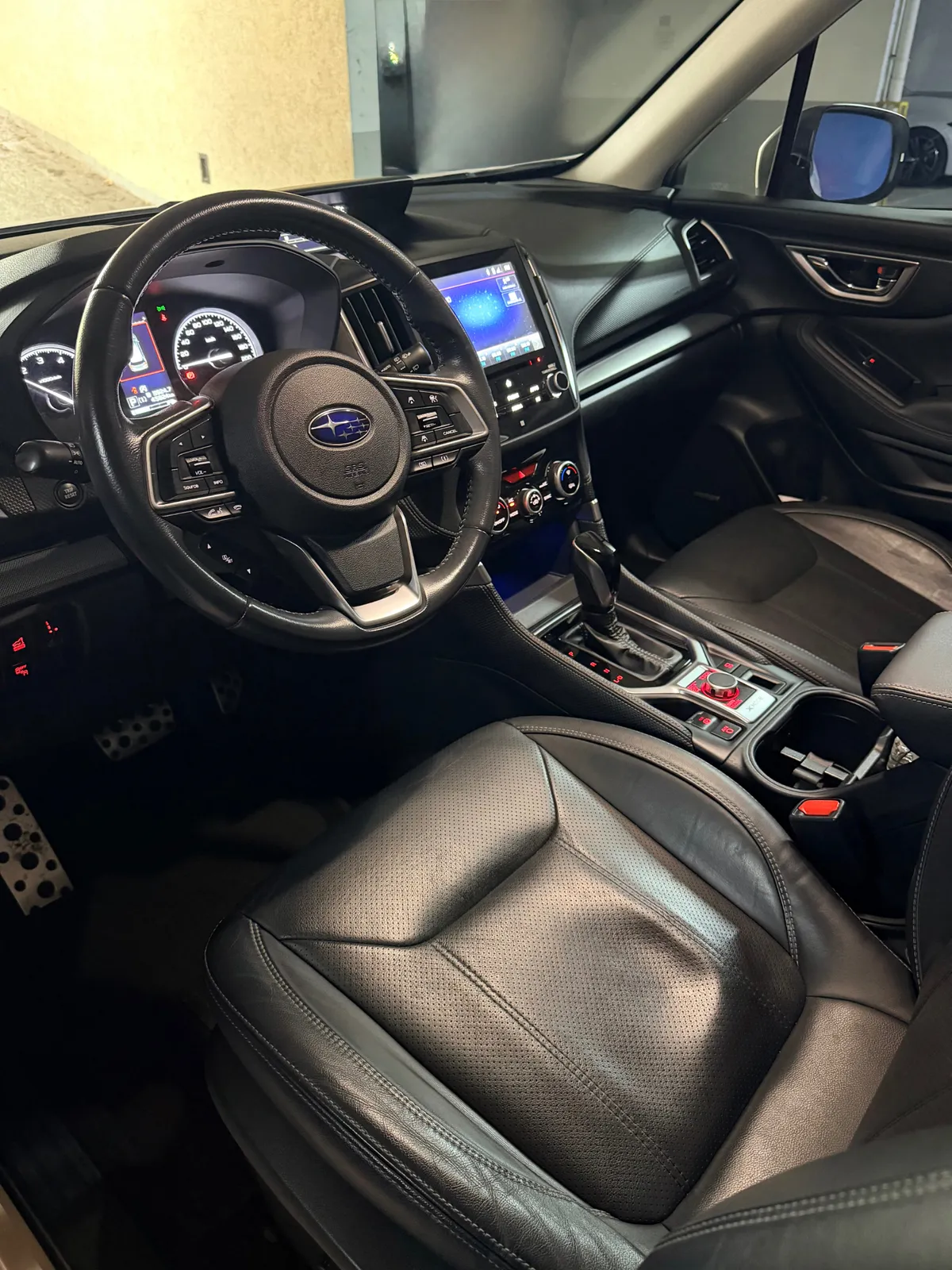 SUBARU FORESTER 2.0 Awd Limited Es At 4x4 año 2020