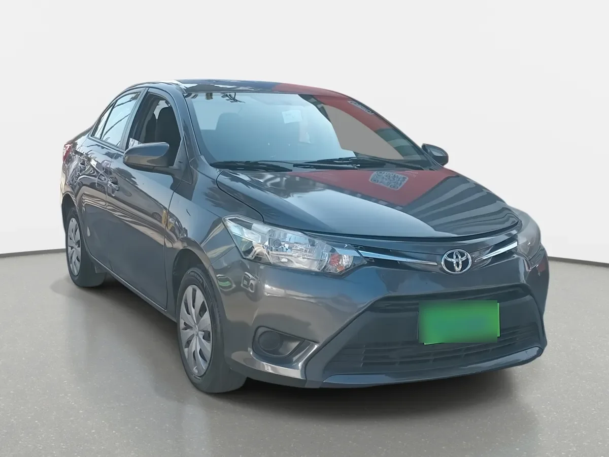 Toyota Yaris 1.5 Gli E 4x2 At 4p año 2017