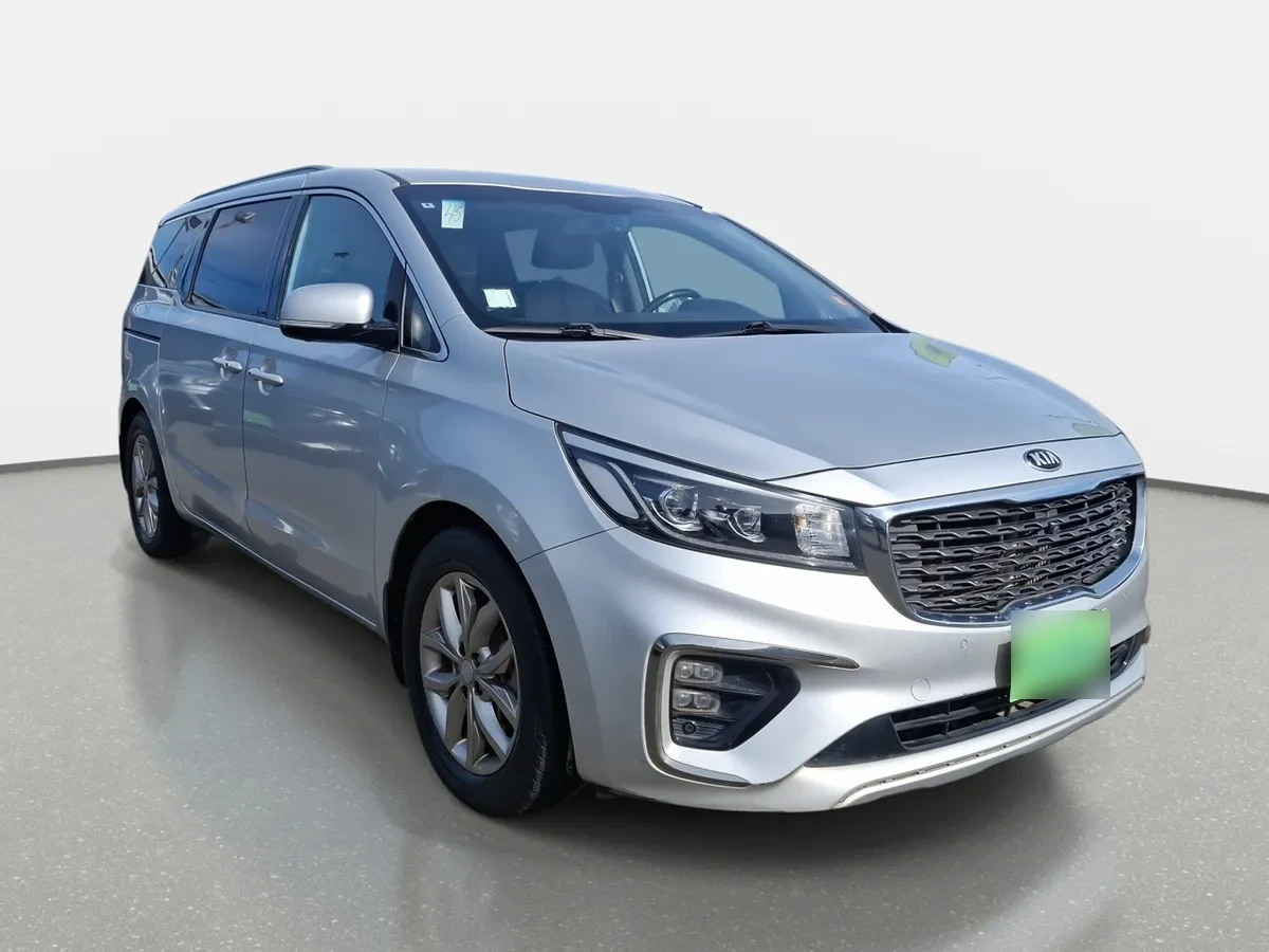 Kia Grand Carnival 2.2 Ex Limited Diesel 4x2 8at 5p año 2020