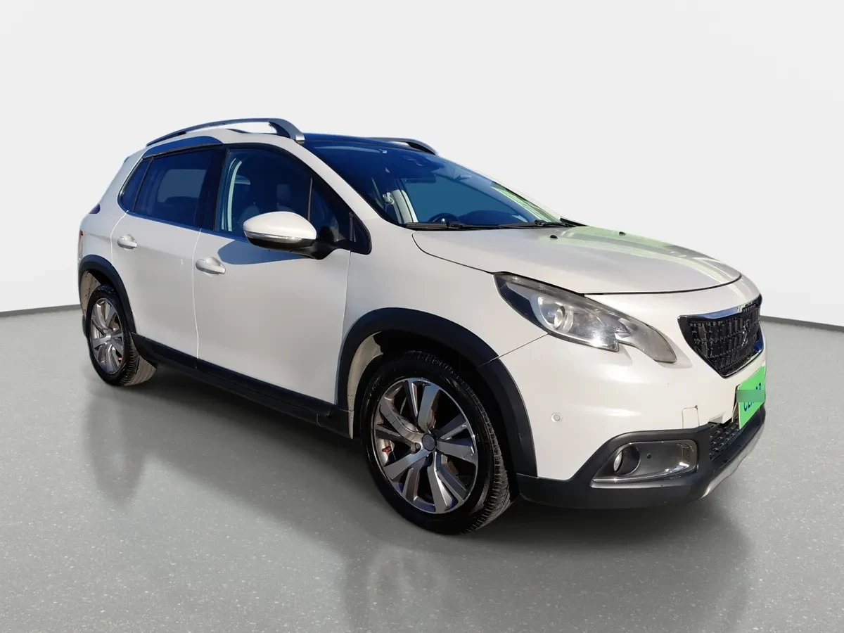 Peugeot 2008 1.2 Allure Pack Puretech 4x2 110hp Eat6 5p año 2018