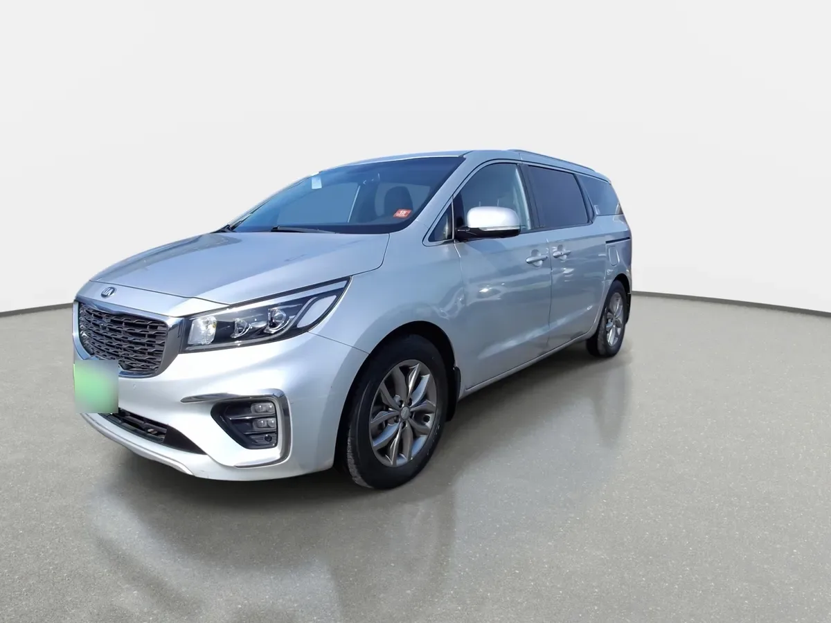 Kia Grand Carnival 2.2 Ex Limited Diesel 4x2 8at 5p año 2020