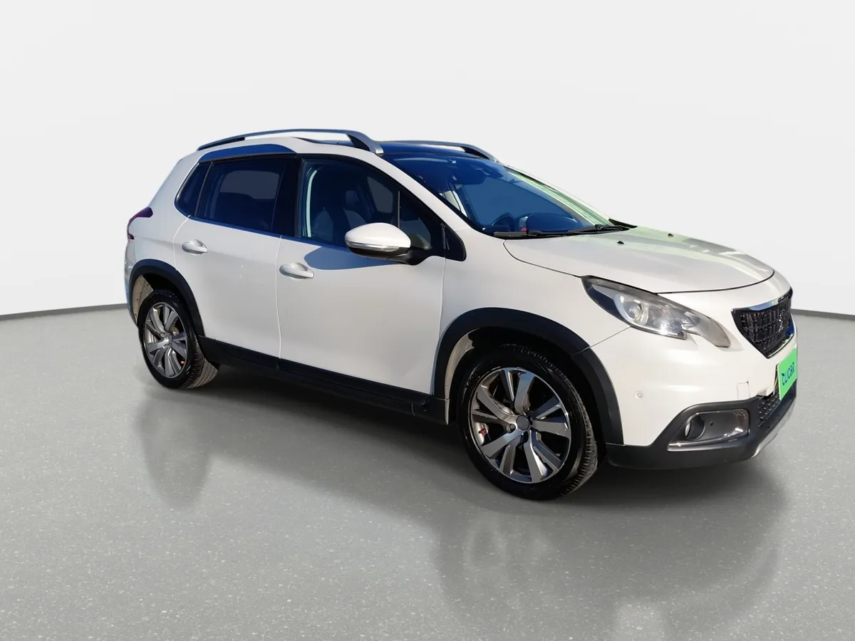 Peugeot 2008 1.2 Allure Pack Puretech 4x2 110hp Eat6 5p año 2018