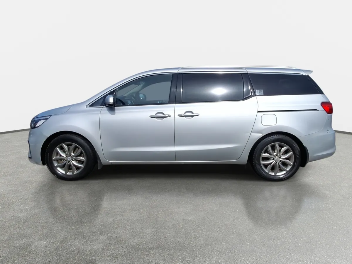 Kia Grand Carnival 2.2 Ex Limited Diesel 4x2 8at 5p año 2020