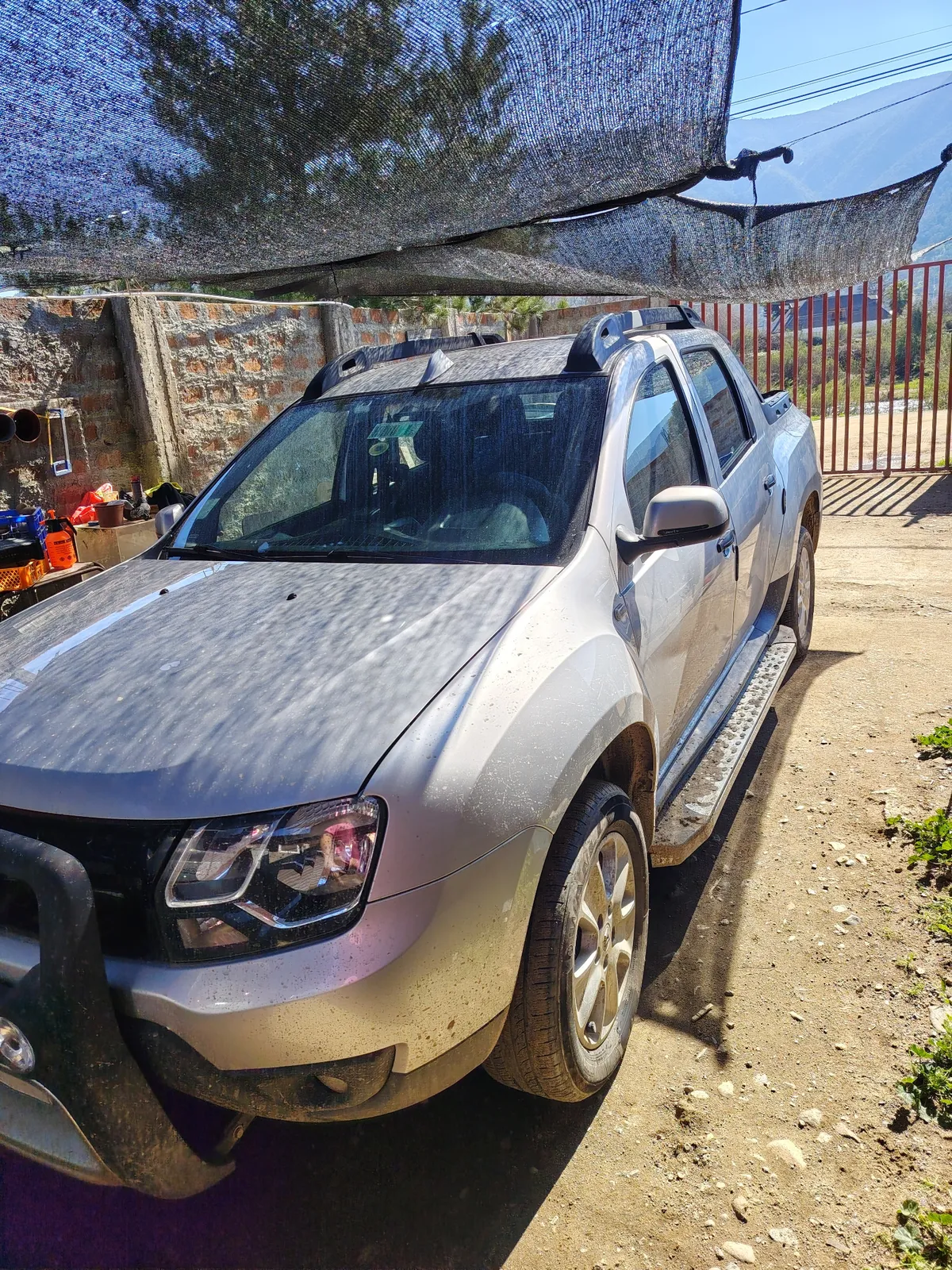 RENAULT OROCH 1.6 Zen Cd Mt año 2019