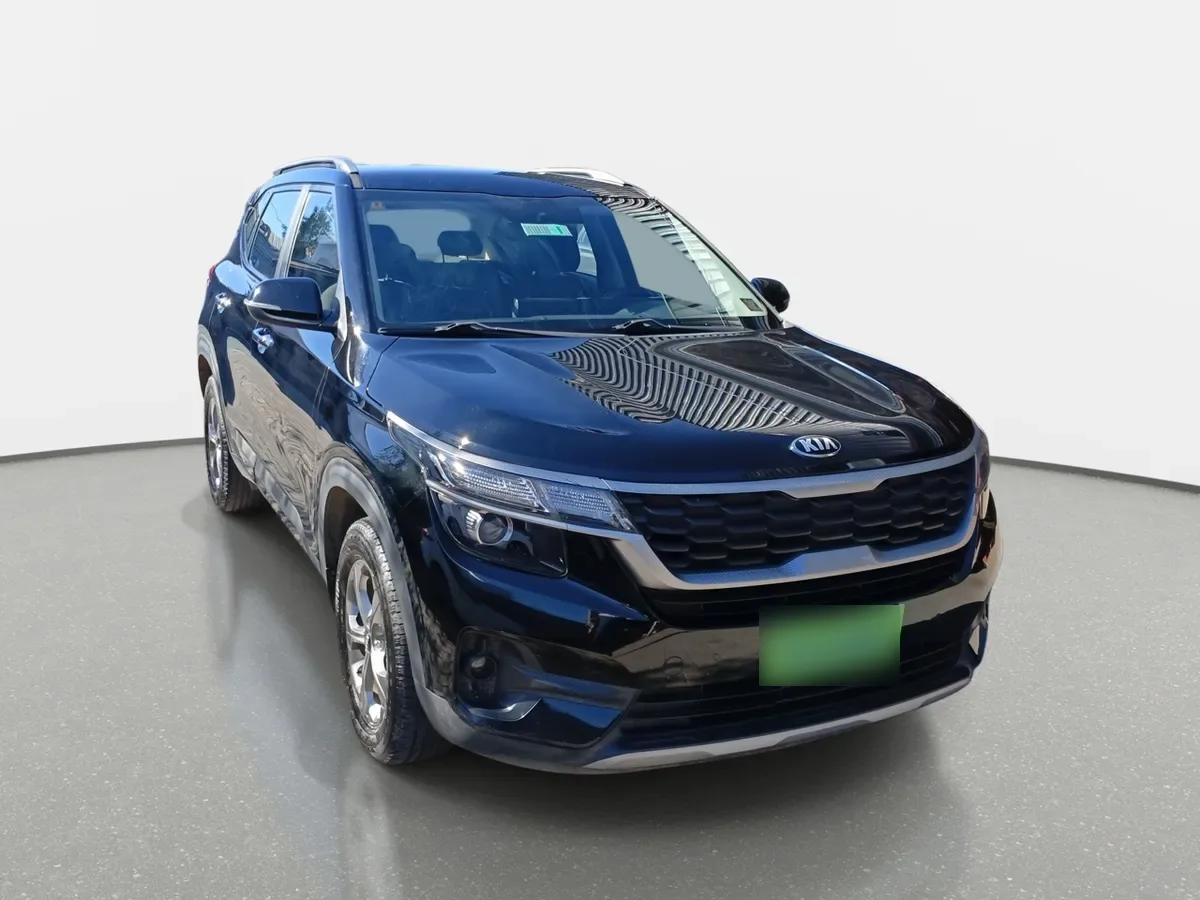 Kia Seltos 1.6 Ex 4x2 6mt 5p año 2022