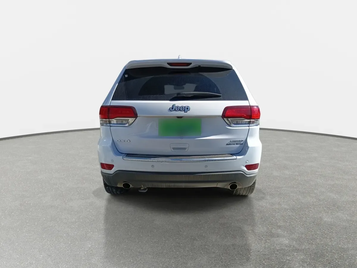 Jeep Grand Cherokee 3.6 Limited Lx 4wd At 5p año 2021